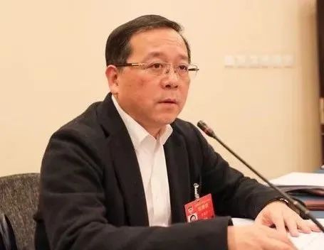 干细胞成为两会重要议题，代表们这样说！