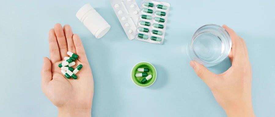 人体发烧和免疫系统的强弱有没有关系？