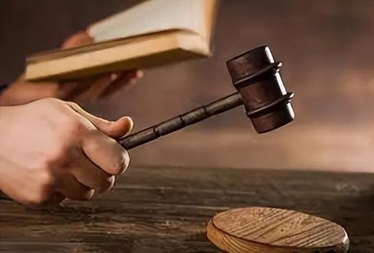 科学家拍到：人类卵子和精子结合那一刻，会爆发出一阵耀眼的光芒